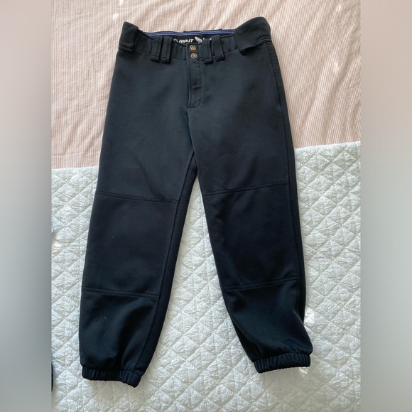 4 pairs of women’s softball pants - Picture 2 of 13
